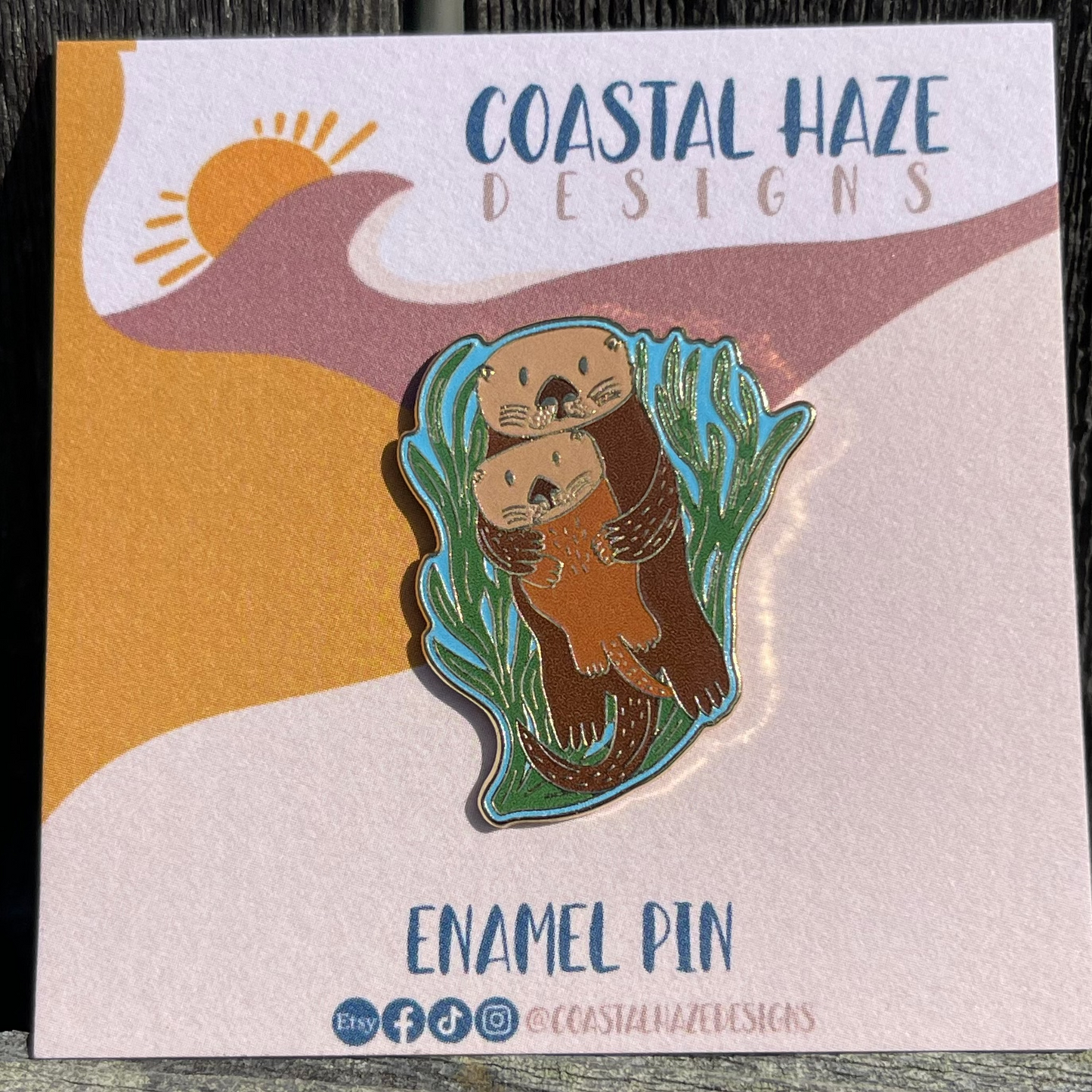 Sea Otter Enamel Pin