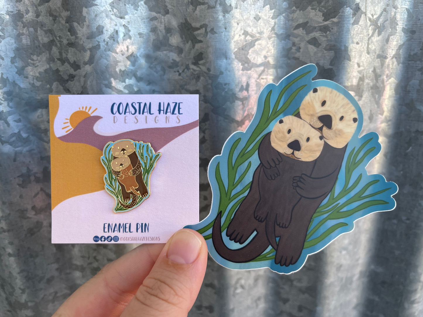 Sea Otter Enamel Pin